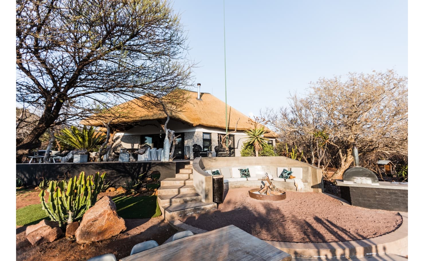 perfect-hideaways-waterberg-leopard-lodge-cypiro-collection-01