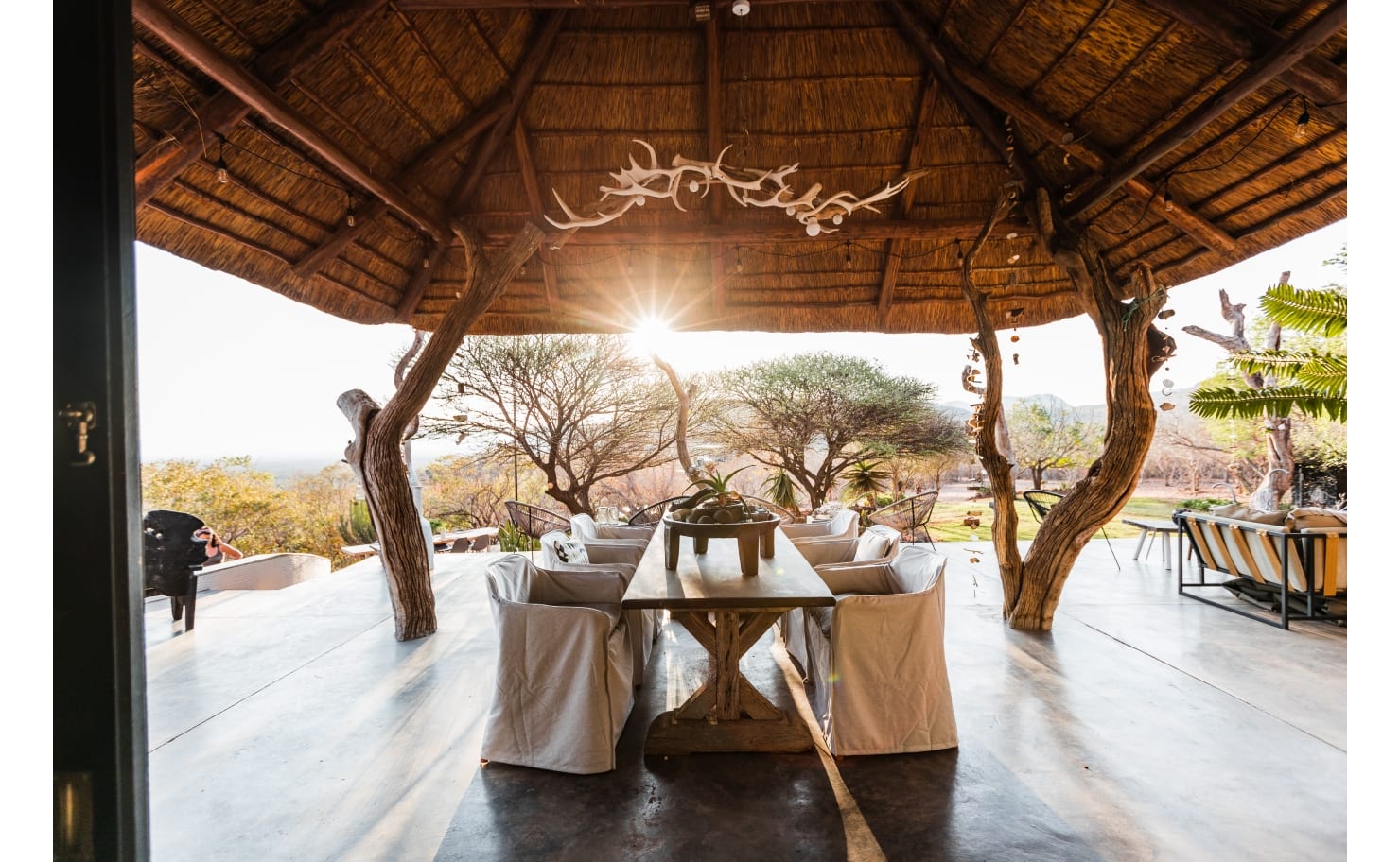 perfect-hideaways-waterberg-leopard-lodge-cypiro-collection-02