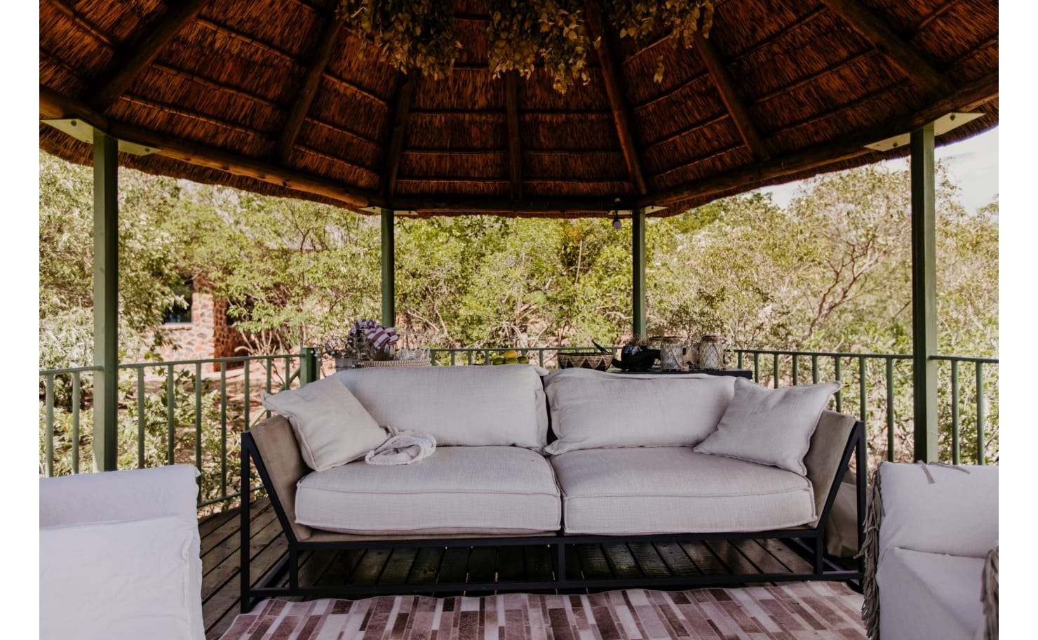 perfect-hideaways-waterberg-leopard-lodge-cypiro-collection-17