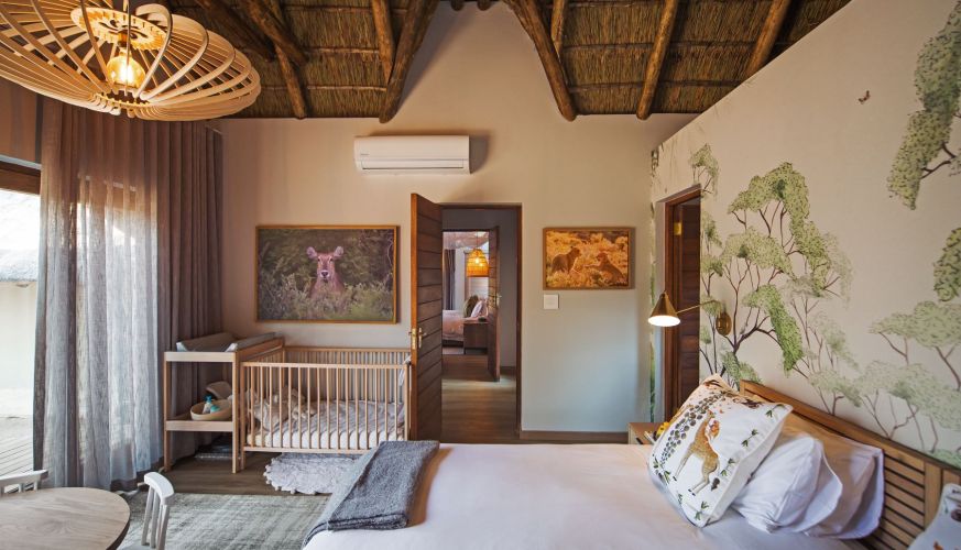 6.-room-3b-cub-5-perfect-hideaways-mowani-nkala-safari-lodge-2.jpg