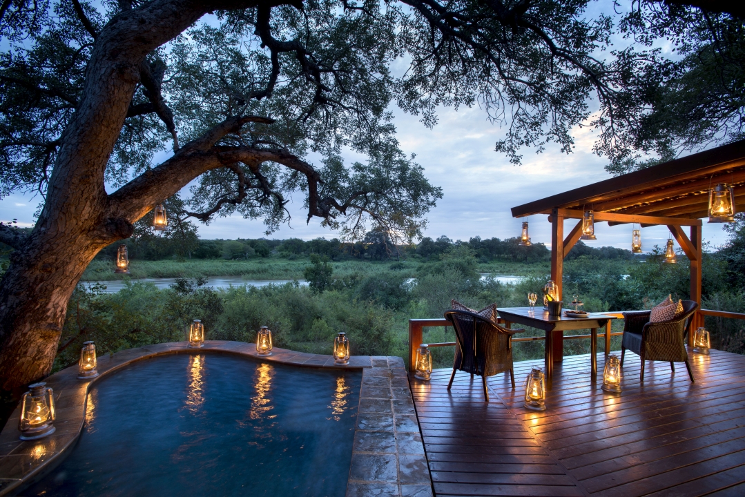 perfect-hideaways-Lion-Sands-Tinga-Lodge-TINGA-SUITE-PRIVATE-DECK-AND-PLUNGE-POOL-1-1.jpg