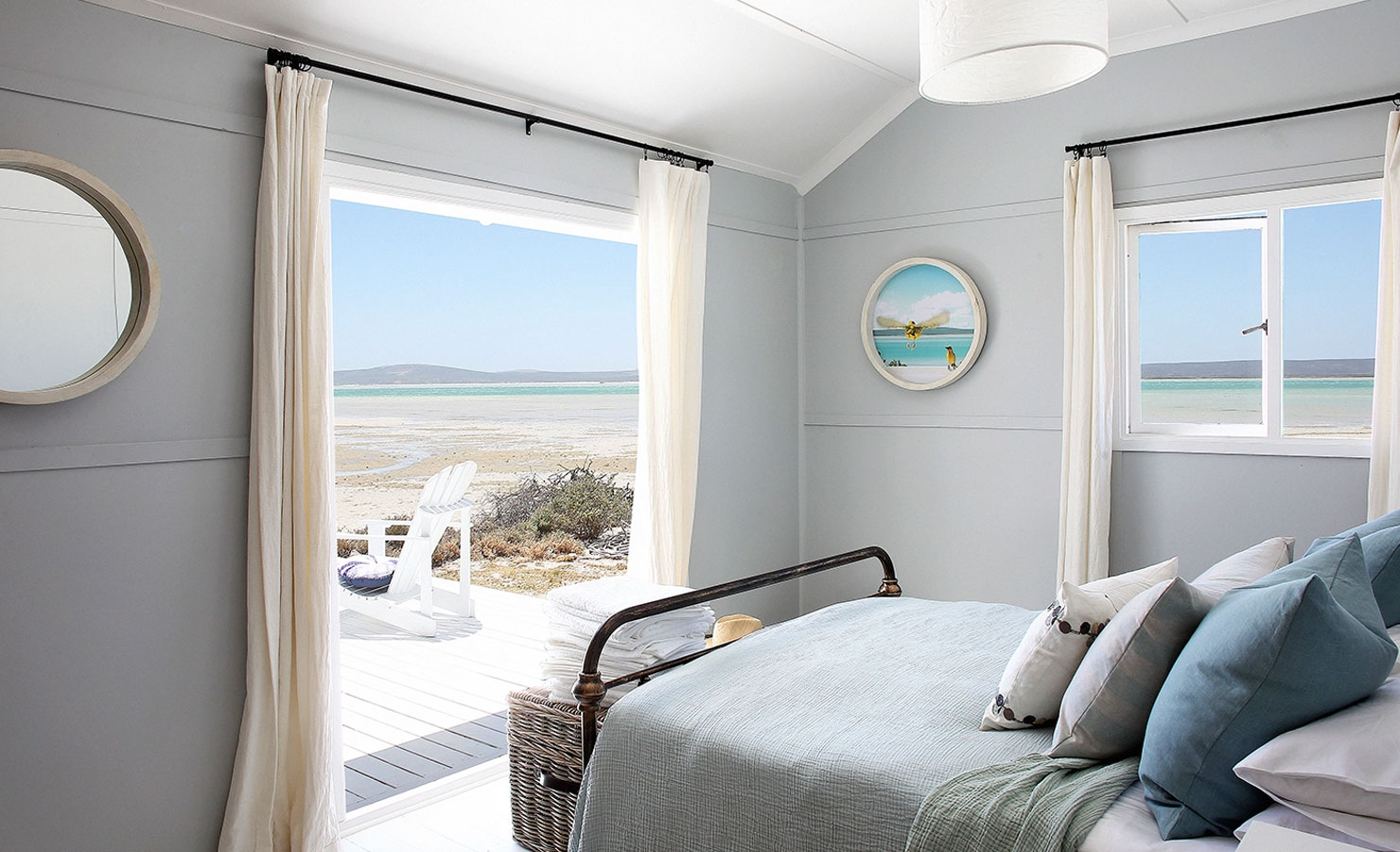 Can you imagine a better view? Watch from your bed as the flamingos feed in the shallow waters of the lagoon or windsurfers catch the breeze