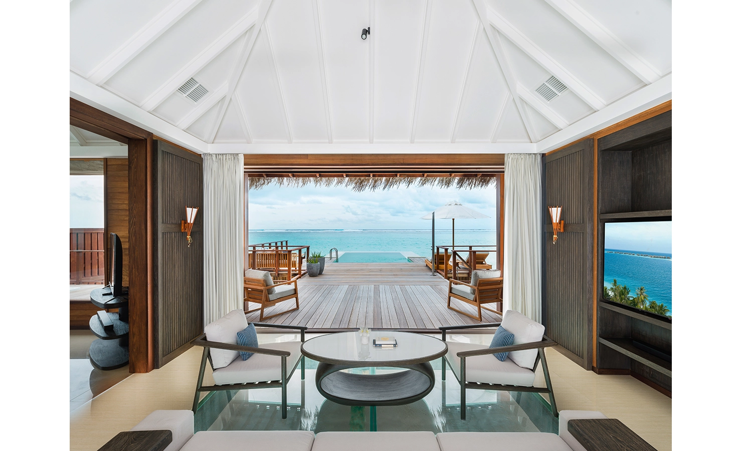 Perfect Hideaways, Conrad Maldives, Luxury accommodation sunroom, Sitting room