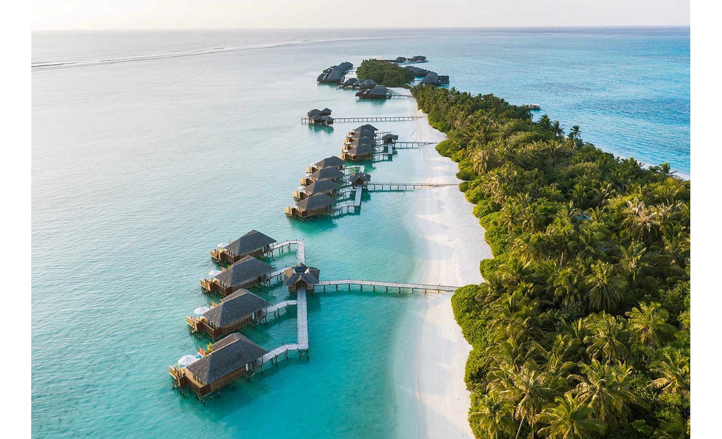 Perfect Hideaways, Conrad Maldives, Luxury accomodation beach setting