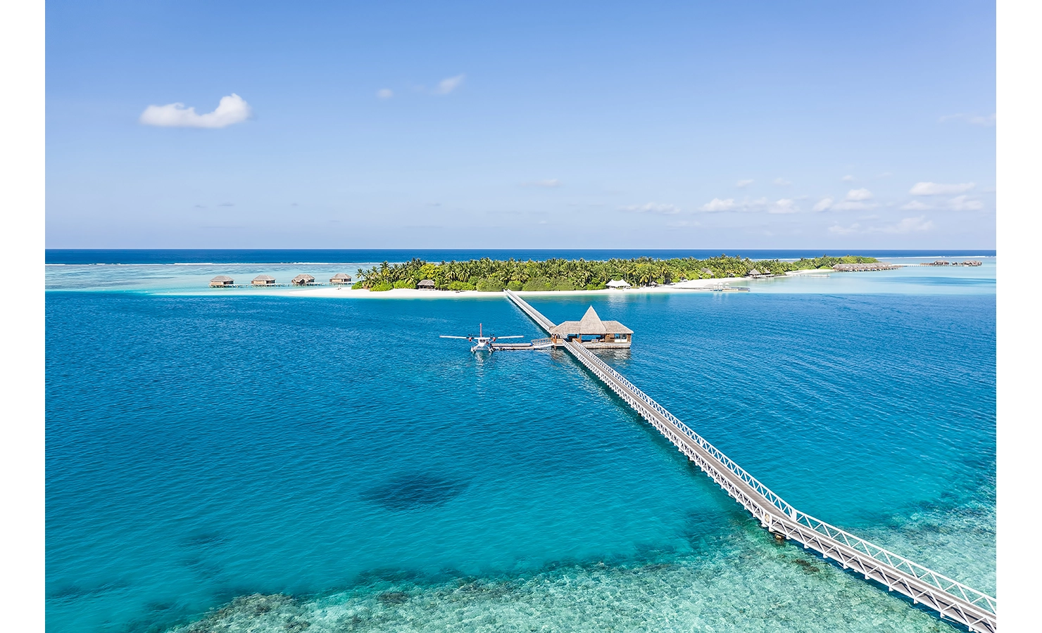 Perfect Hideaways, Conrad Maldives, Bridge over water to small island