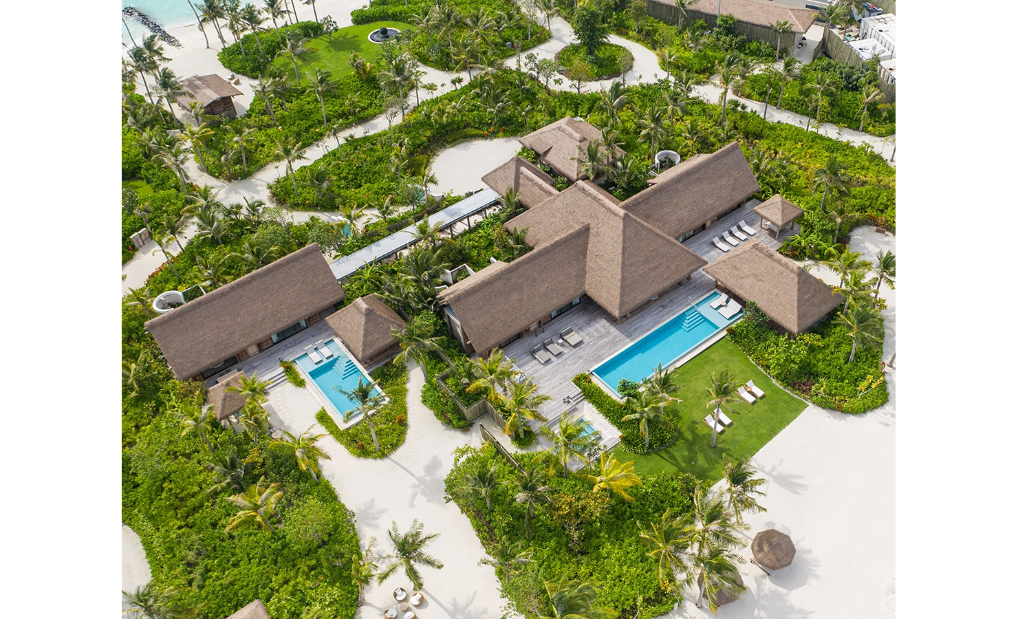 Perfect Hideaways, Itaafushi Maldives, Luxury accommodation house and pool on beach