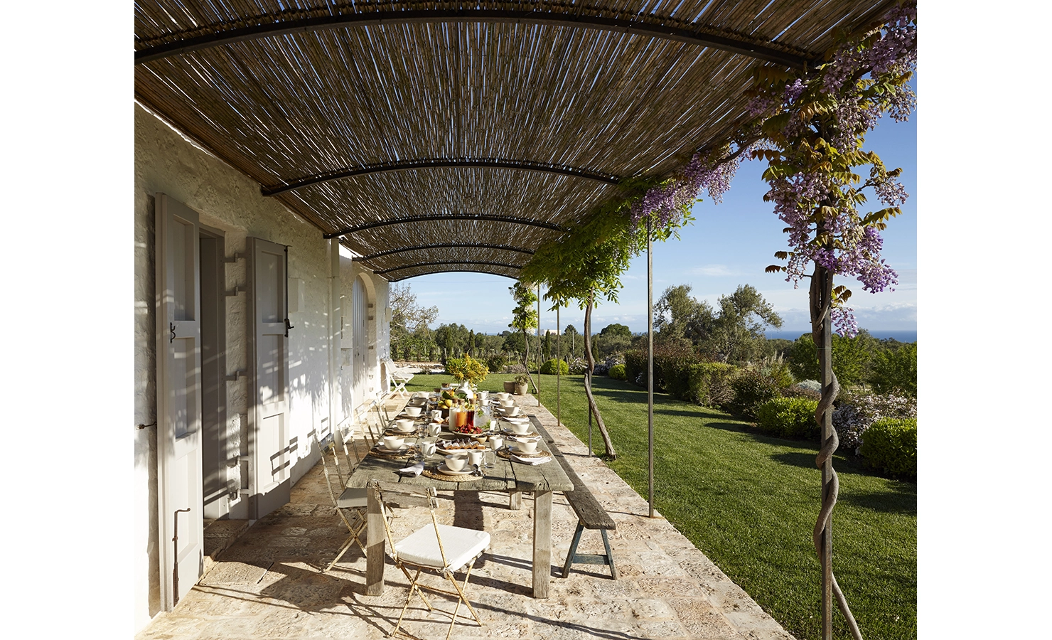 Perfect Hideaways, Masseria Petrarolo, patio with a dining table