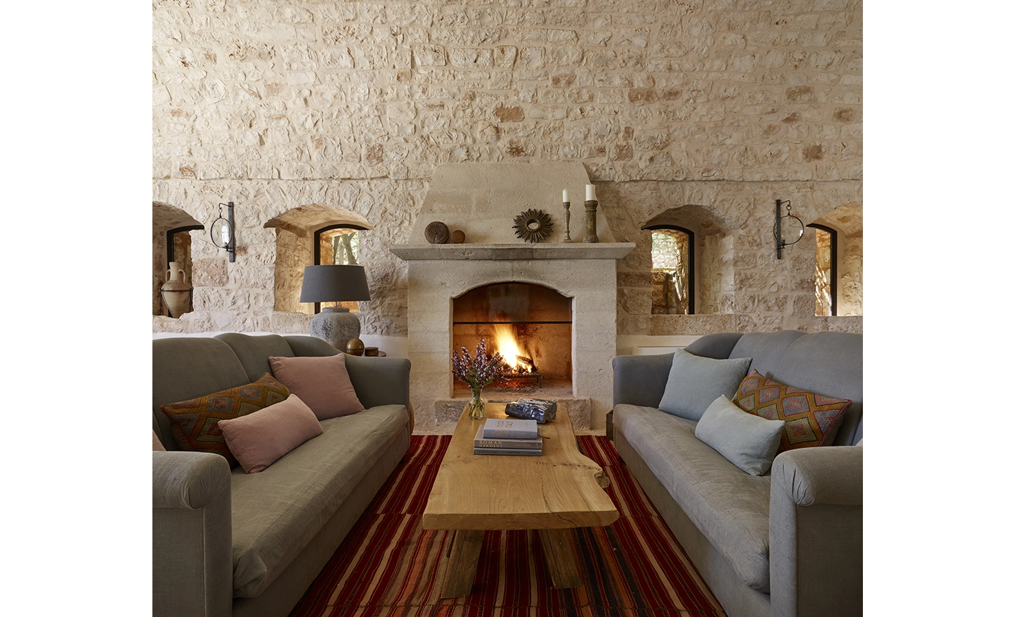 Perfect Hideaways, Masseria Petrarolo, fireplace