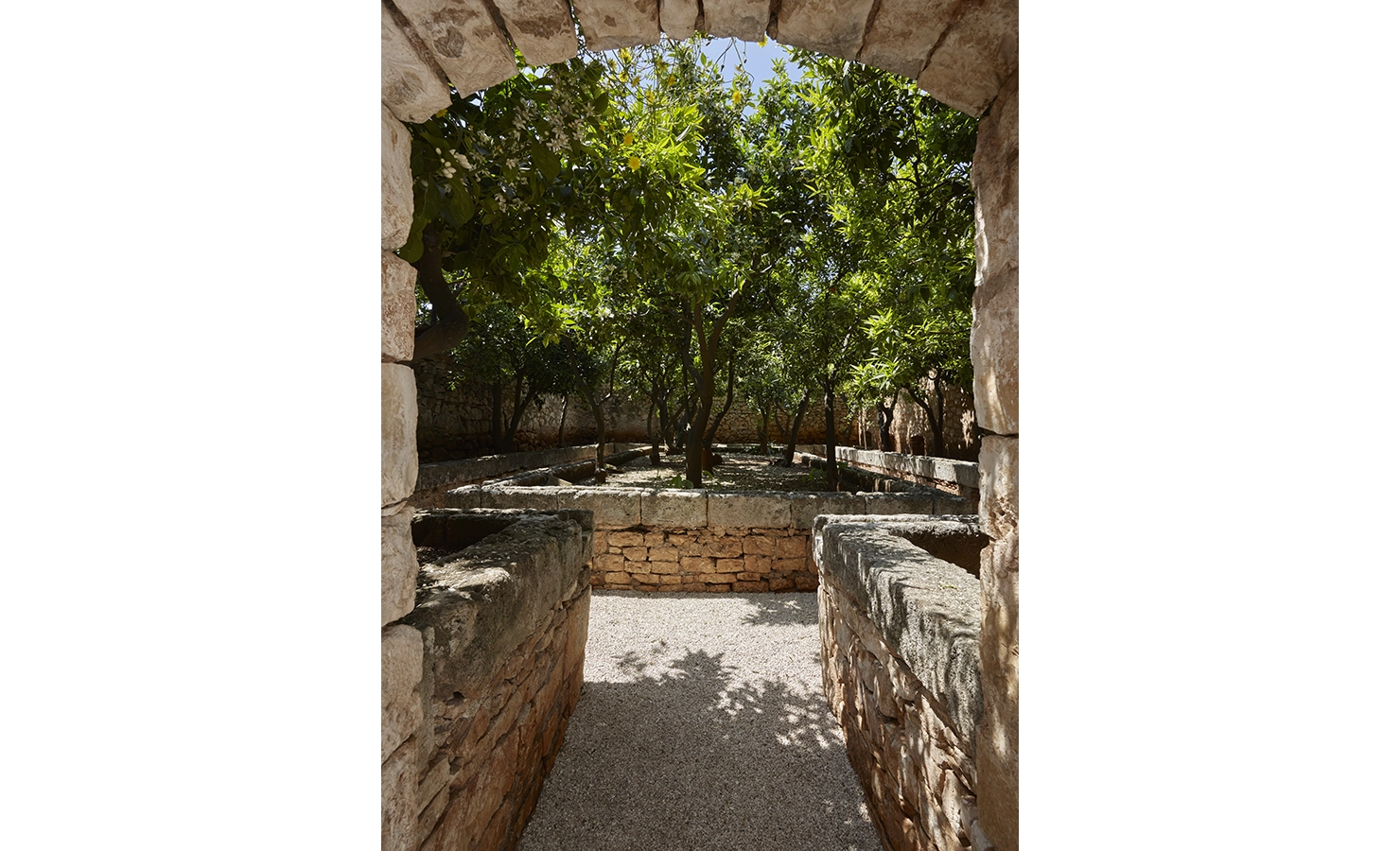 Perfect Hideaways, Masseria Petrarolo, stone walls
