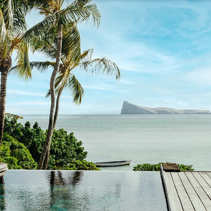 Villa Zebra Moon 31 00 hero thumbnail mauritius north coast cap malheureux zebra moon ph