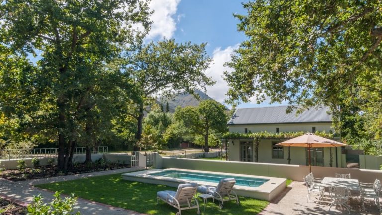 perfect-hideaways-greyton-country-house-01